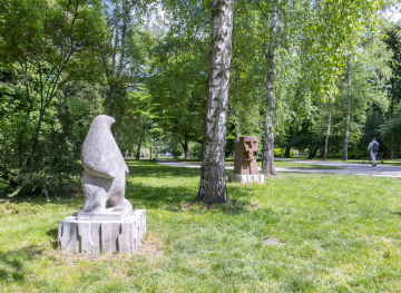 Outdoor Reźby in Park Krakowski