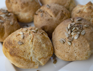 Homemade buns with grains