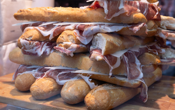 Baguettes with ham