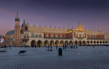 Tourists on the Krakow Market Square