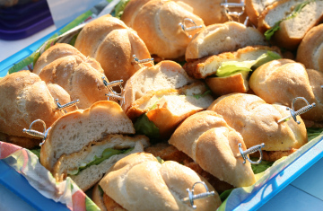 Sandwiches with chicken