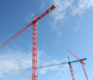 Cranes on the construction of the estate
