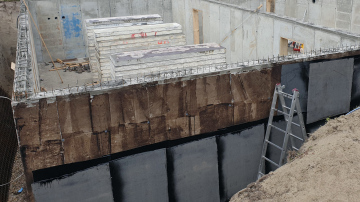 Construction of concrete basement walls
