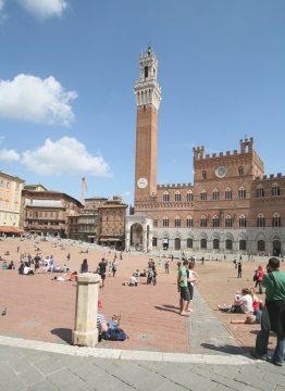 The market in Siena