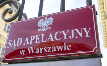 The Court of Appeal in Warsaw red plaque on the fence