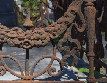 Architectural detail from Kuta Steel