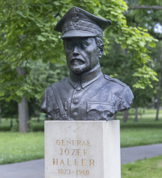 General Józef Haller, bust in Jordan Park