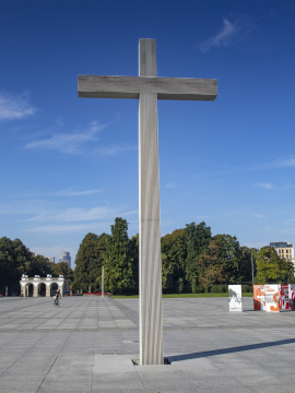 WARSAW, Piłsudski Square papal cross
