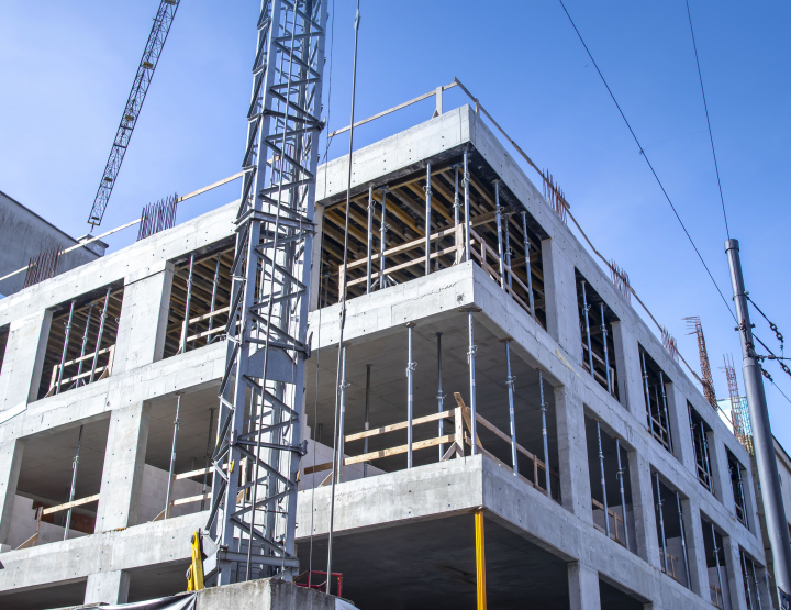 Budowa budynku z betonu