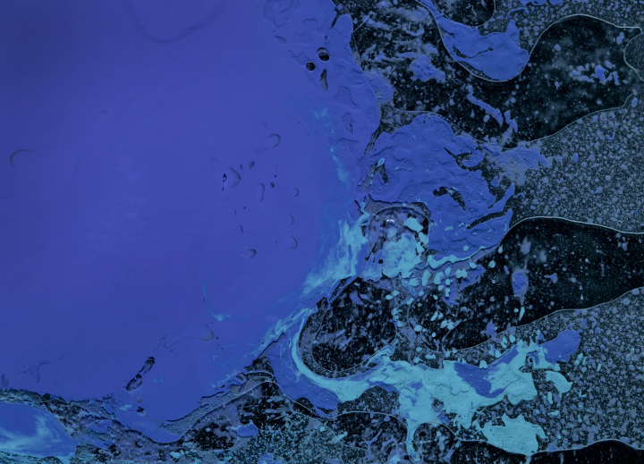 Mixed paints in blue shades