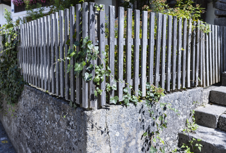 Wooden fence in the countryside