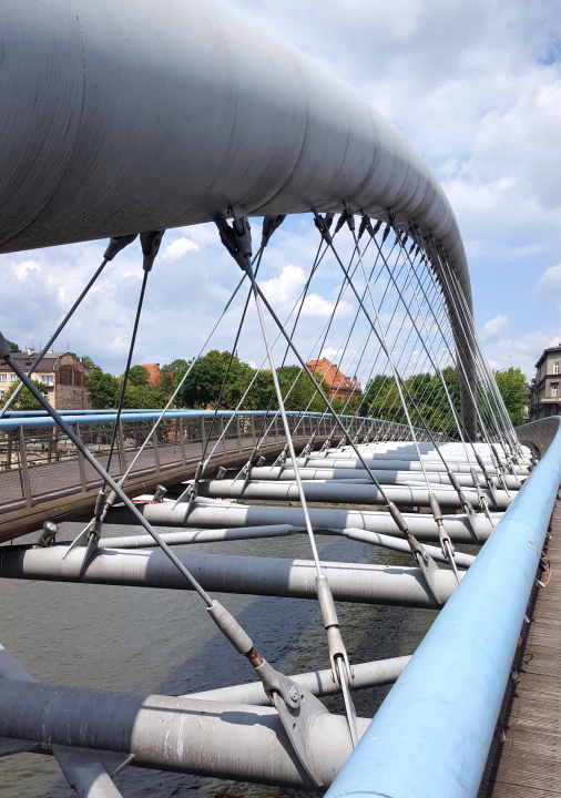 Bernatka footbridge construction