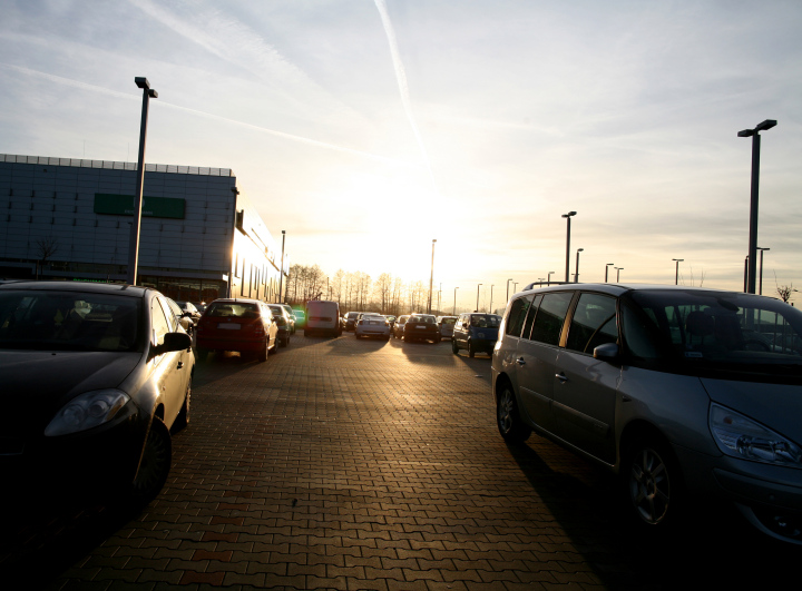 Parking in front of the hypermarket