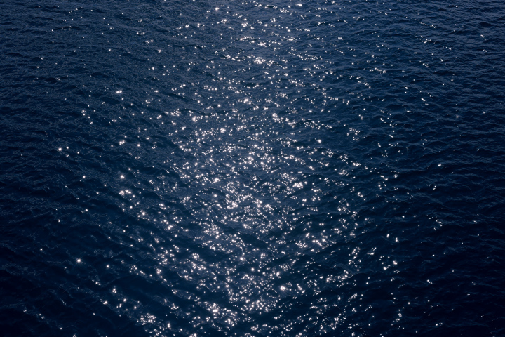 Shimmering water surface, free background