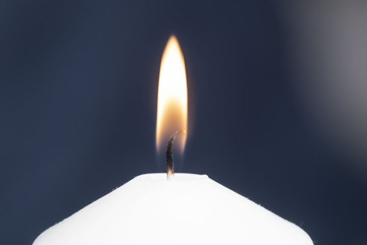 Flame of the candle - free picture