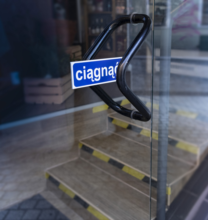 Glass Shop Door, pull lettering